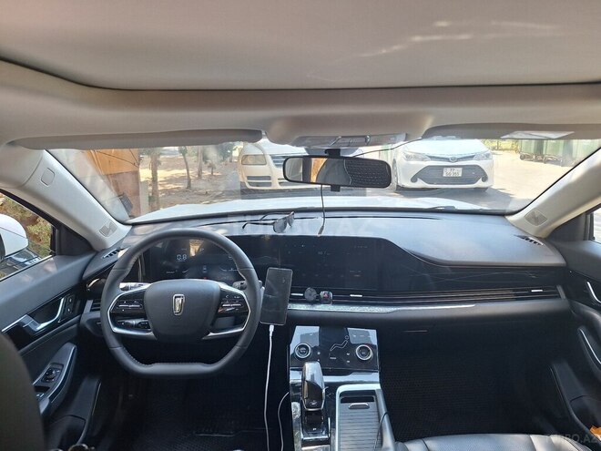 Bestune  2025, 7,700 km - 1.5 l - Bakı