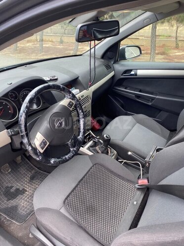 Opel Astra 2007, 192,000 km - 1.3 л - Bakı