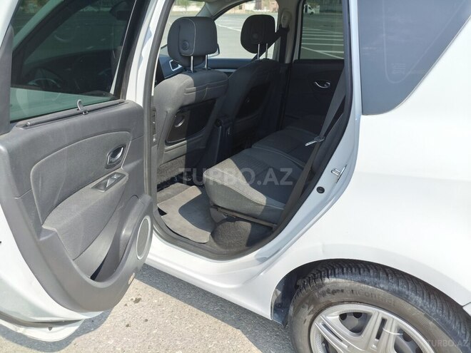 Renault Megane Scenic 2011, 215,700 km - 1.5 л - Gəncə