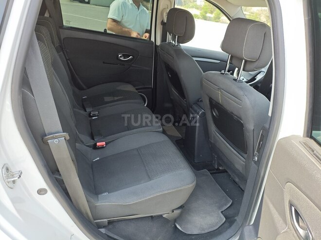 Renault Megane Scenic 2011, 215,700 km - 1.5 л - Gəncə