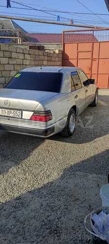 Mercedes E 200 1991, 468,000 km - 2.0 l - Bakı