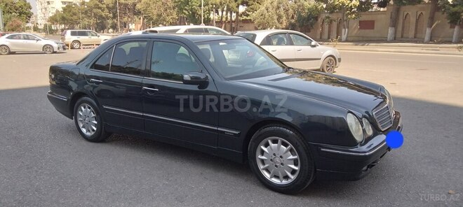 Mercedes E 270 2000, 350,000 km - 2.7 l - Bakı