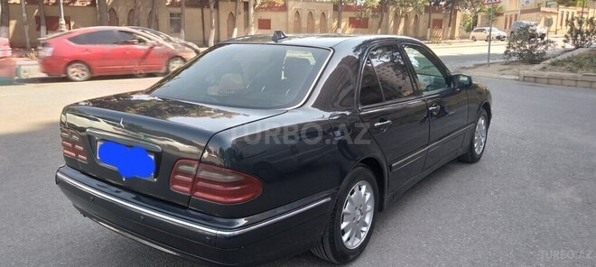 Mercedes E 270 2000, 350,000 km - 2.7 l - Bakı