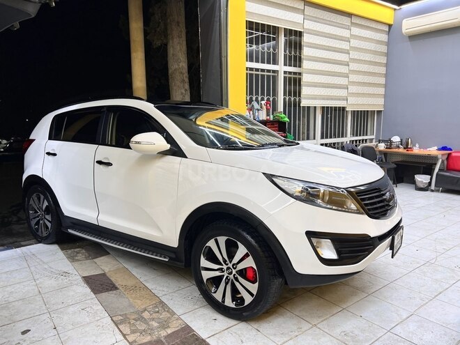 Kia Sportage 2011, 240,000 km - 2.0 л - Bakı