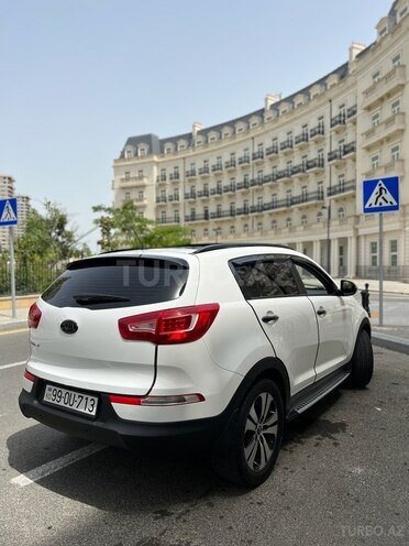 Kia Sportage 2011, 240,000 km - 2.0 л - Bakı