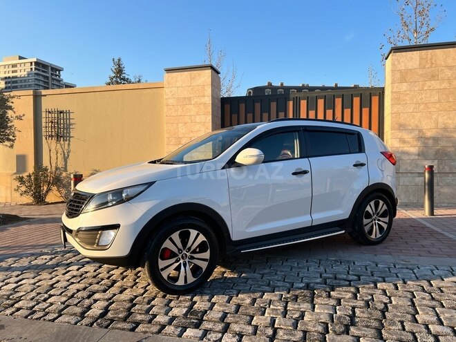 Kia Sportage 2011, 240,000 km - 2.0 л - Bakı