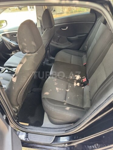Hyundai i30 2014, 281,966 km - 1.4 l - Ağcabədi