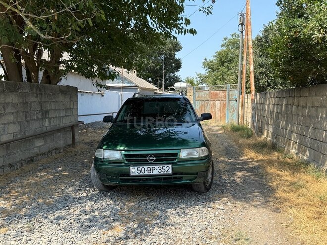 Opel Astra 1997, 590,171 km - 1.6 l - Neftçala