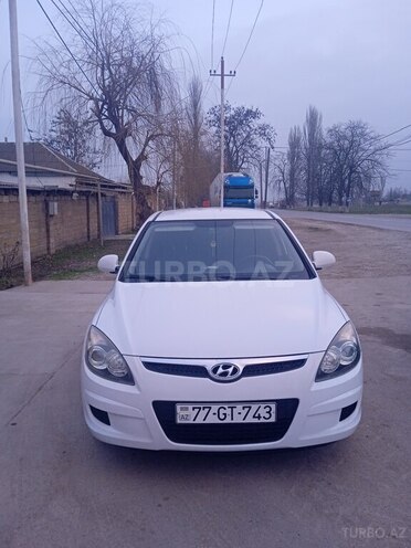 Hyundai i30 2009, 270,000 km - 1.4 л - Şabran