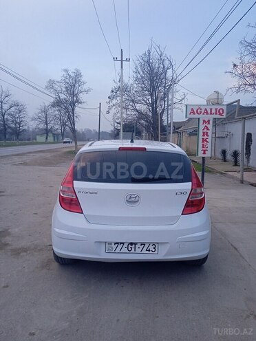 Hyundai i30 2009, 270,000 km - 1.4 л - Şabran