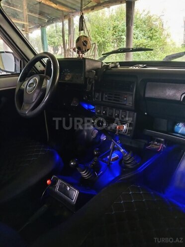 LADA (VAZ) Niva 2002, 226,000 km - 1.7 l - Quba