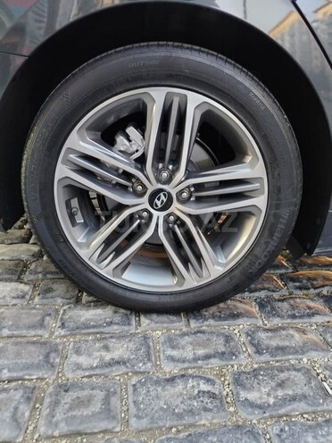 Hyundai Grandeur 2017, 187,000 km - 2.2 л - Bakı