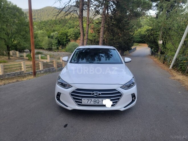 Hyundai Avante 2017, 220,125 km - 1.6 л - Bakı