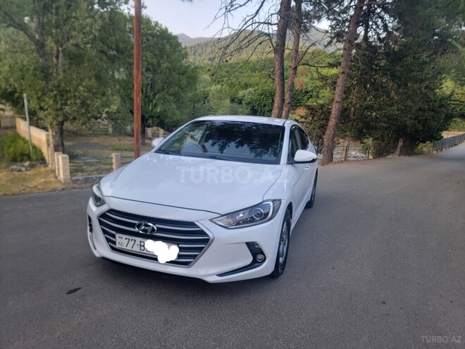 Hyundai Avante 2017, 220,125 km - 1.6 л - Bakı