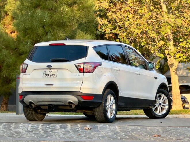 Ford Escape 2017, 195,122 km - 1.5 l - Gəncə