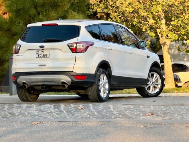 Ford Escape 2017, 195,122 km - 1.5 l - Gəncə