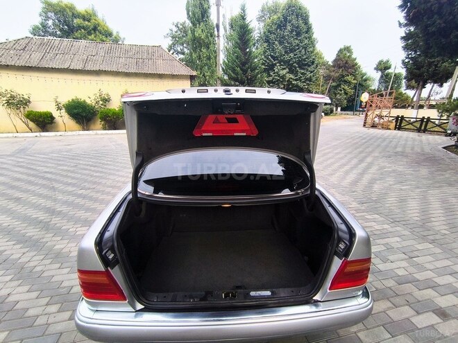Mercedes E 240 1998, 395,000 km - 2.4 l - Masallı