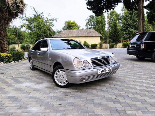Mercedes E 240 1998, 395,000 km - 2.4 l - Masallı