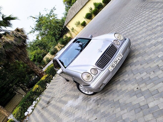 Mercedes E 240 1998, 395,000 km - 2.4 l - Masallı