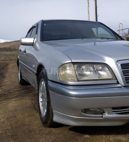 Mercedes C 220 d 1998, 701,000 km - 2.2 л - Gədəbəy