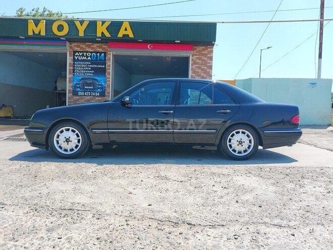 Mercedes E 320 2000, 385,000 km - 3.2 l - Sumqayıt