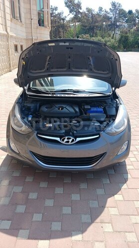 Hyundai Elantra 2013, 193,121 km - 1.8 l - Şirvan