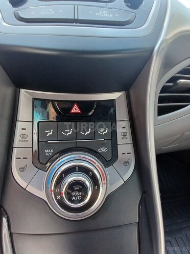 Hyundai Elantra 2013, 193,121 km - 1.8 l - Şirvan