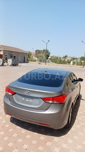 Hyundai Elantra 2013, 193,121 km - 1.8 l - Şirvan