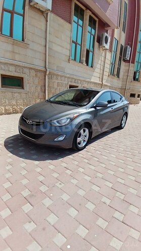 Hyundai Elantra 2013, 193,121 km - 1.8 l - Şirvan