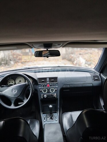 Mercedes C 240 1999, 215,450 km - 2.4 л - Naxçıvan