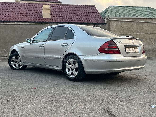 Mercedes E 320 2003, 426,000 km - 3.2 l - Bakı