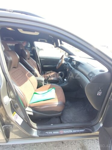 Toyota Corolla 2006, 272,170 km - 1.4 l - Bakı