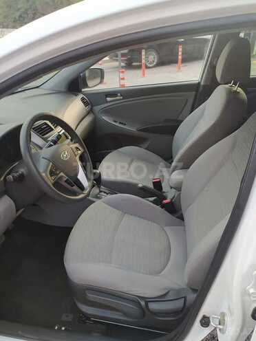 Hyundai Accent 2017, 108,000 km - 1.6 l - Bakı