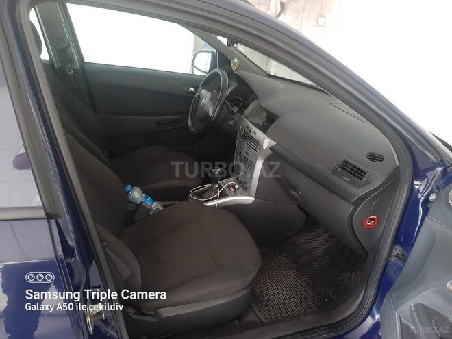 Opel Astra 2009, 630,000 km - 1.4 l - Bakı