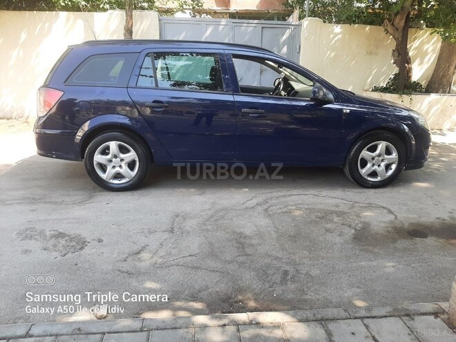 Opel Astra 2009, 630,000 km - 1.4 l - Bakı