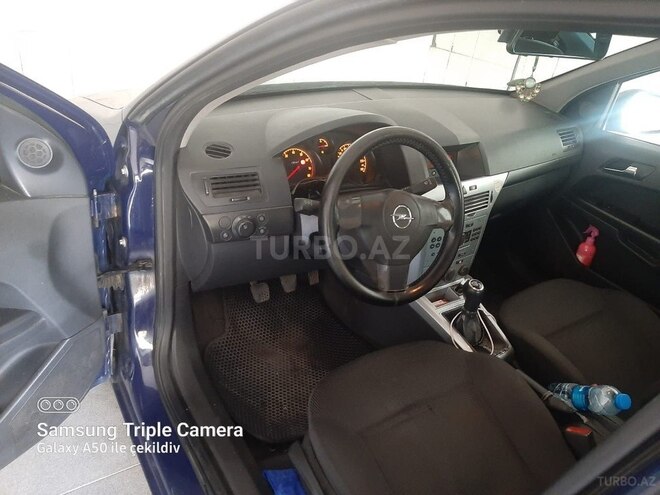 Opel Astra 2009, 630,000 km - 1.4 l - Bakı