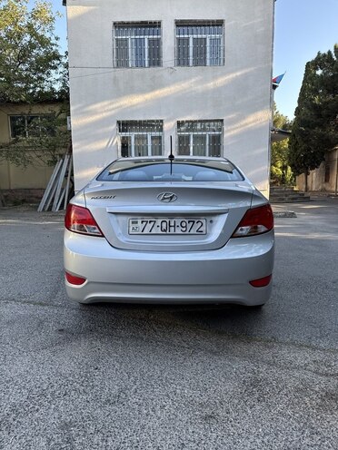 Hyundai Accent 2015, 132,000 km - 1.6 l - Bakı