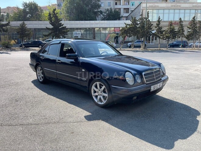 Mercedes E 230 1997, 350,000 km - 2.3 l - Bakı