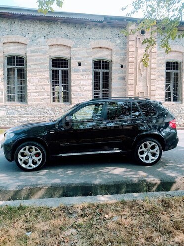 BMW X5 2009, 306,000 km - 3.0 l - Şəki