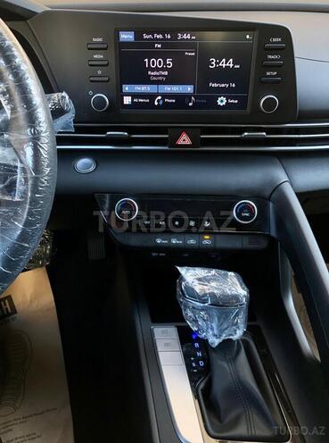 Hyundai Elantra 2021, 70,000 km - 2.0 л - Bakı