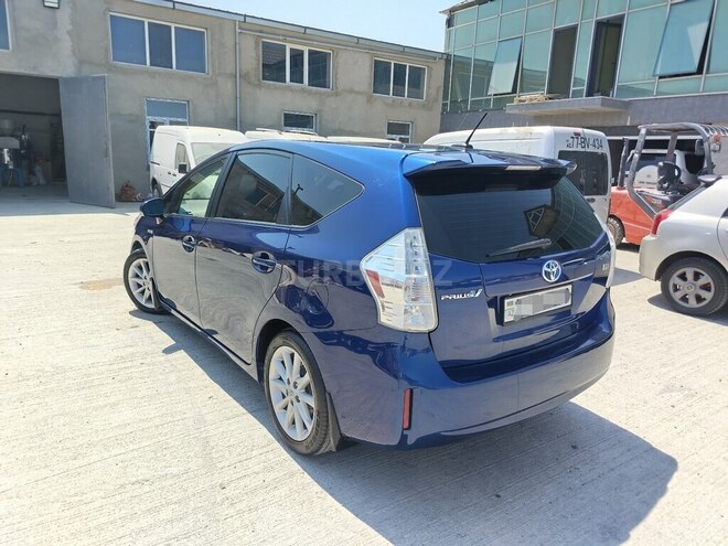 Toyota Prius V 2012, 313,822 km - 1.8 l - Bakı