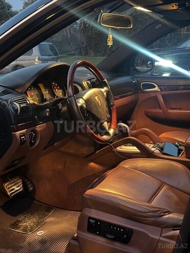 Porsche  2009, 400,000 km - 3.0 l - Bakı