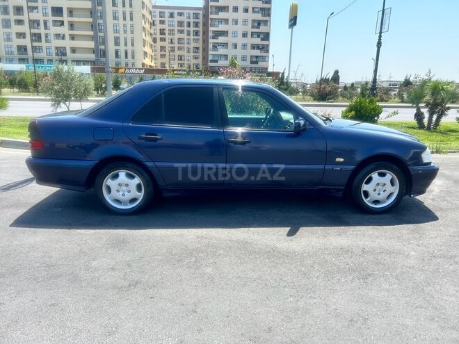 Mercedes C 180 1999, 290,000 km - 1.8 л - Sumqayıt