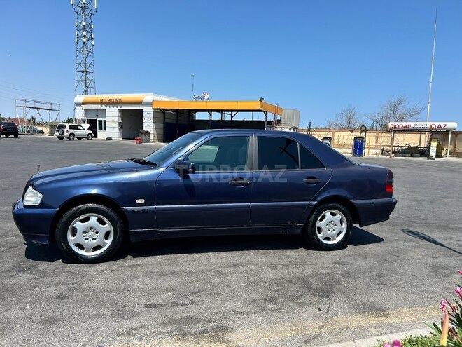 Mercedes C 180 1999, 290,000 km - 1.8 л - Sumqayıt