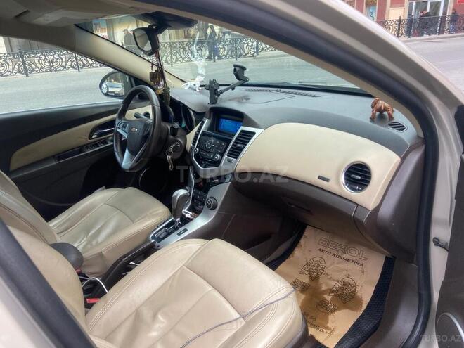Chevrolet Cruze 2011, 273,000 km - 1.4 l - Gəncə