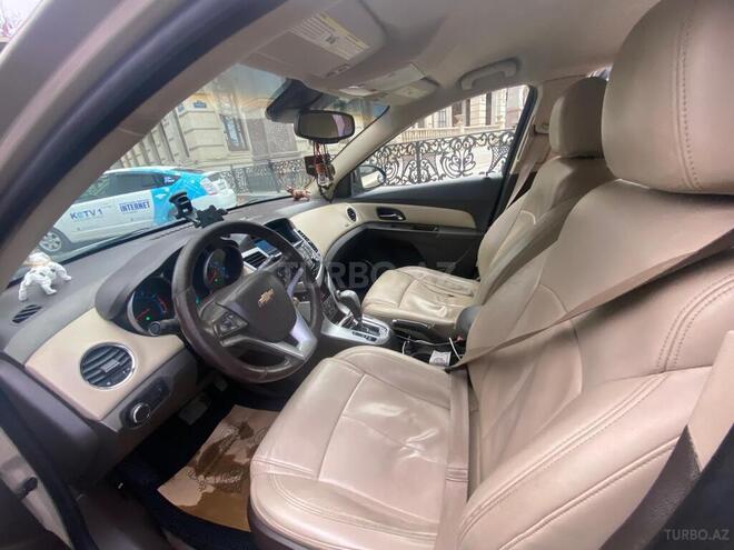 Chevrolet Cruze 2011, 273,000 km - 1.4 l - Gəncə