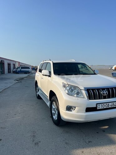 Toyota Land Cruiser Prado 2012, 235,000 km - 2.7 л - Bakı
