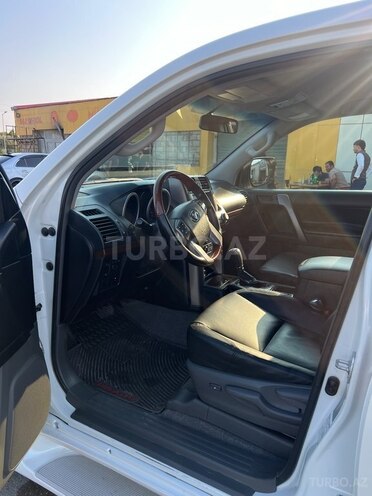 Toyota Land Cruiser Prado 2012, 235,000 km - 2.7 л - Bakı