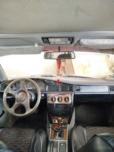Mercedes 190 1990, 373,300 km - 1.8 l - İsmayıllı