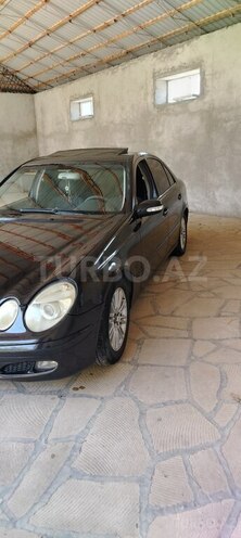 Mercedes E 260 2002, 447,389 km - 2.6 l - Şamaxı
